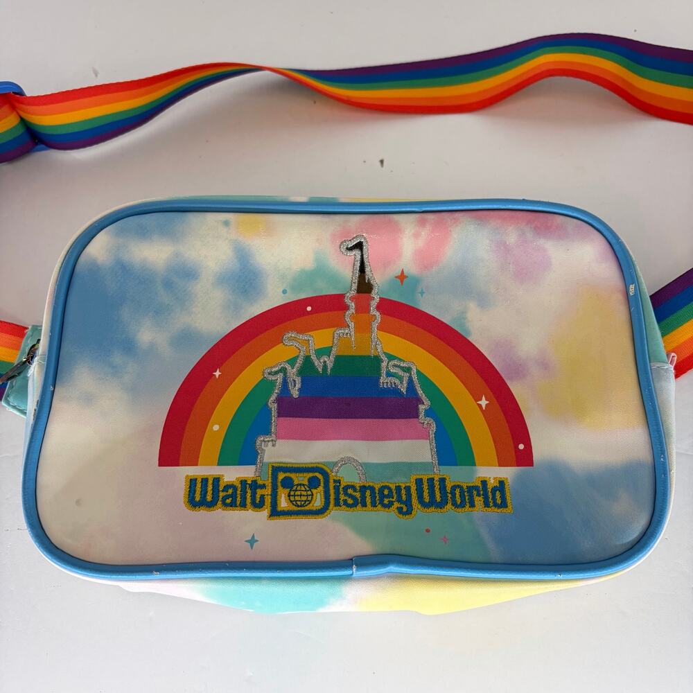 🌈 Disney Parks Walt Disney World Rainbow Tie Dye Castle Belt Bag ✨